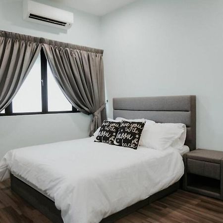 Exclusive Double Storey Homestay Kuantan Esterno foto
